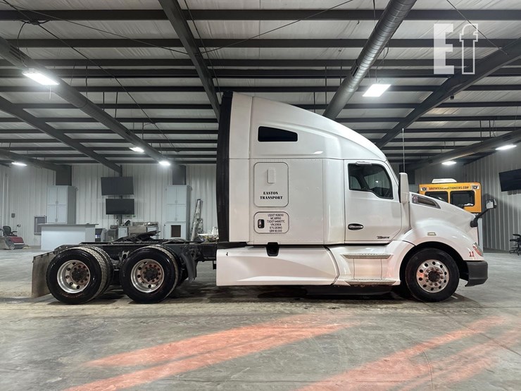 2018-kenworth-t680-image-6