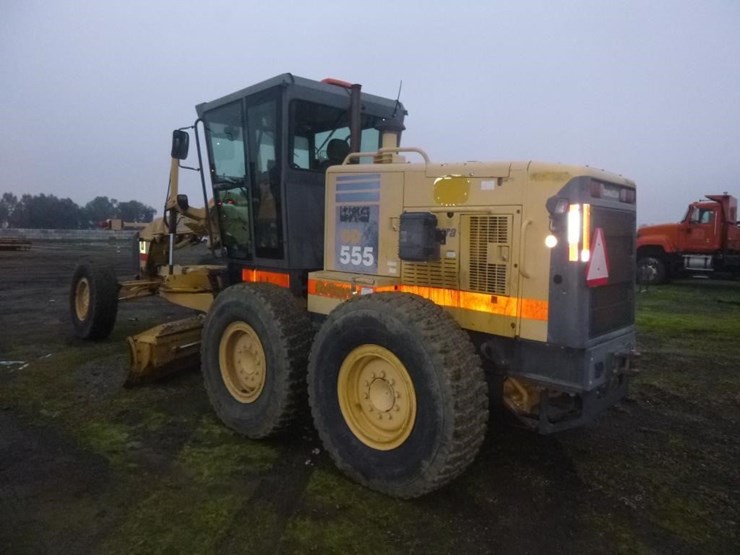 2006-komatsu-gd555-3c-image-4