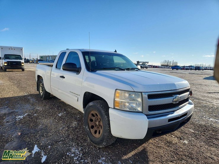 2009-chevrolet-silverado-1500-image-2