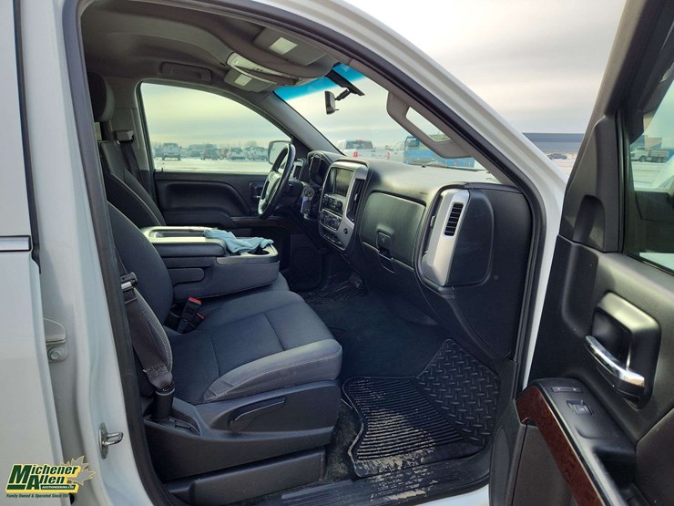 2014-gmc-sierra-1500-image-18