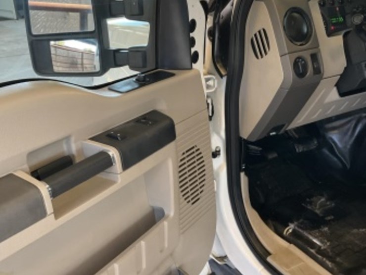 2008-ford-f250-image-23