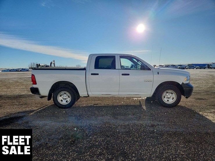 2014-dodge-1500-image-8