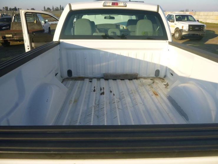 2013-ford-f150-image-17