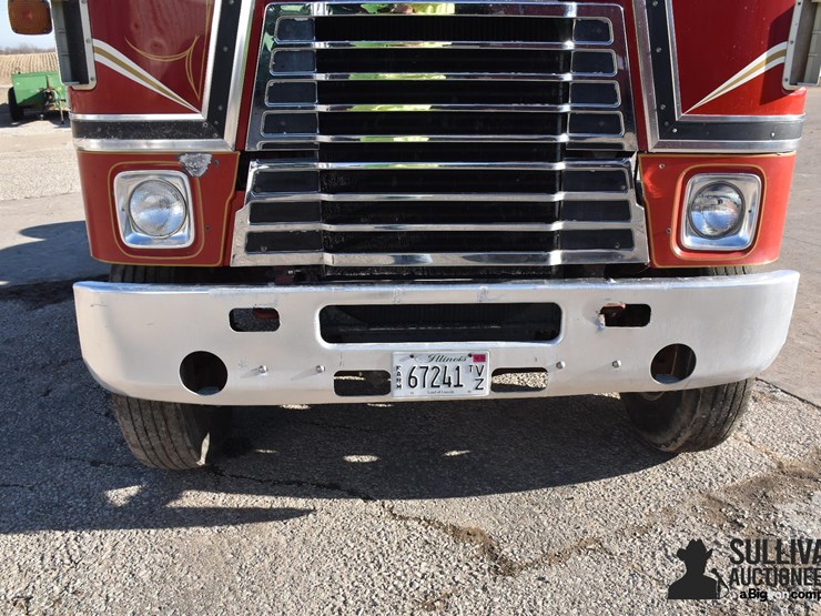 1979-international-c0f4070b-transstar-ii-t/a-cabover-truck-tractor-image-17