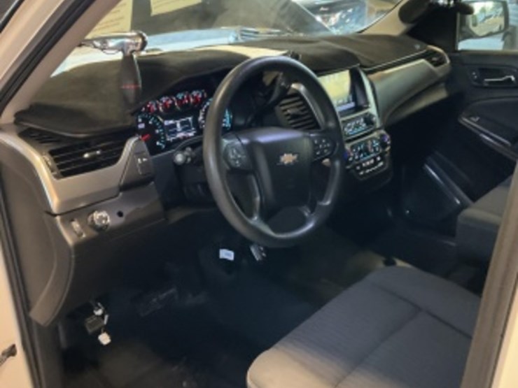 2020-chevrolet-tahoe-image-22