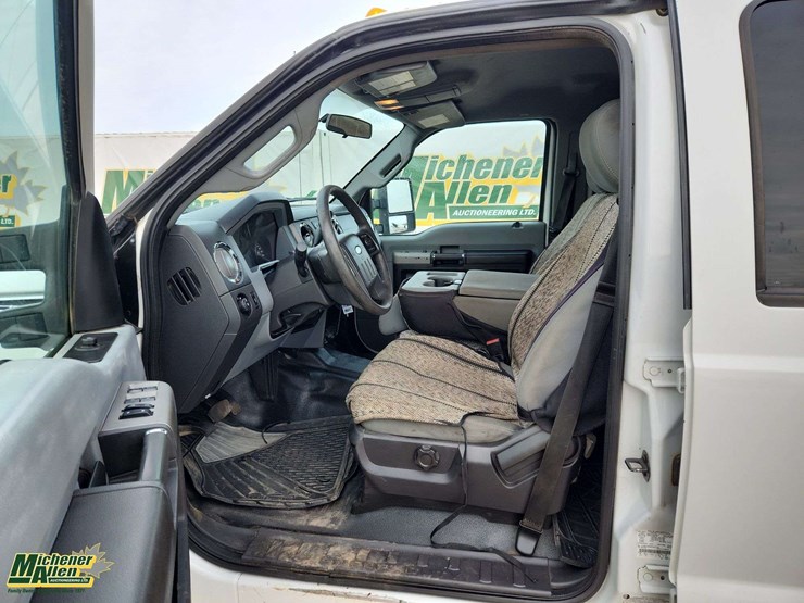 2015-ford-f350-image-14