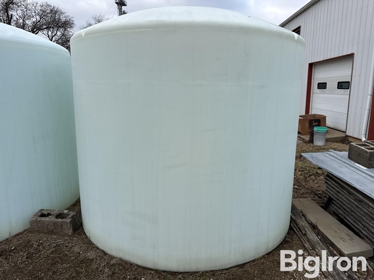 norwesco-2,500-gal-liquid-storage-tank-image-6