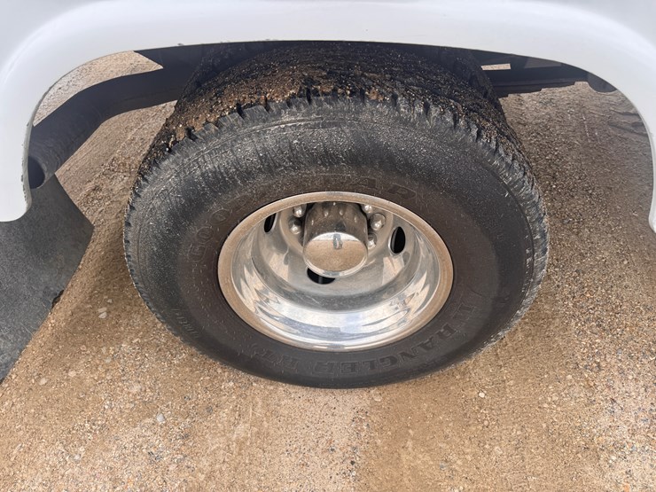 1997-ford-f450-image-24