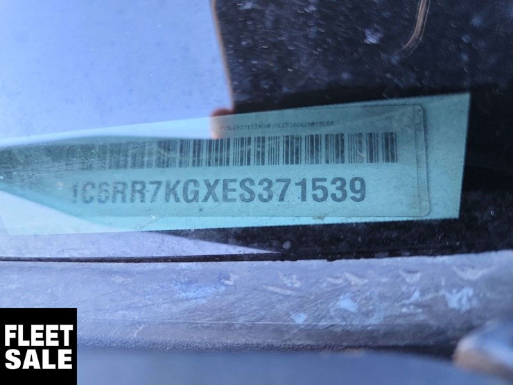 2014-dodge-1500-image-39