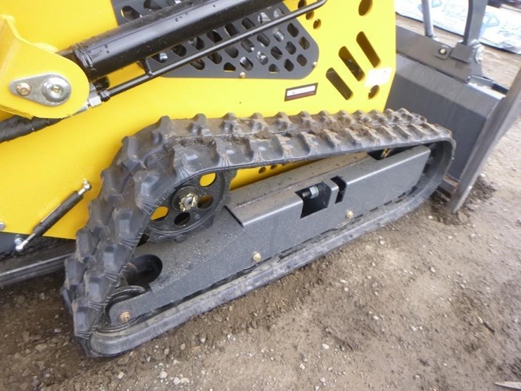 sdlanch-sdll60-skid-steer-track-loader-image-18