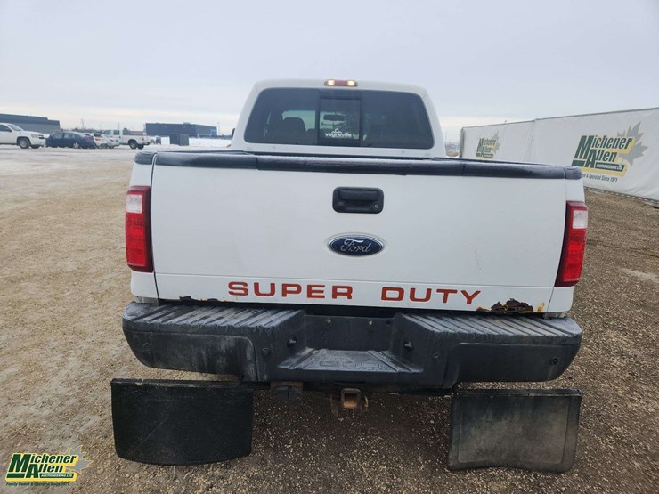 2010-ford-f250-image-7