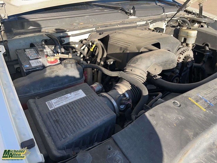 2007-cadillac-escalade-image-24