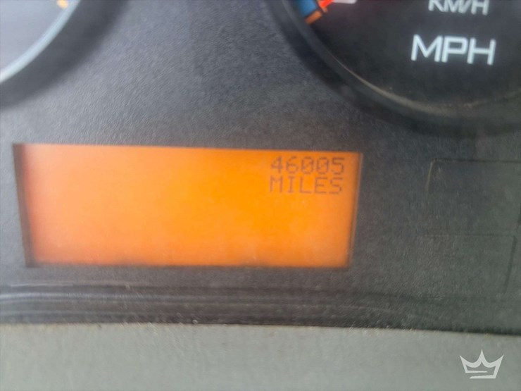 2009-international-7300-image-7