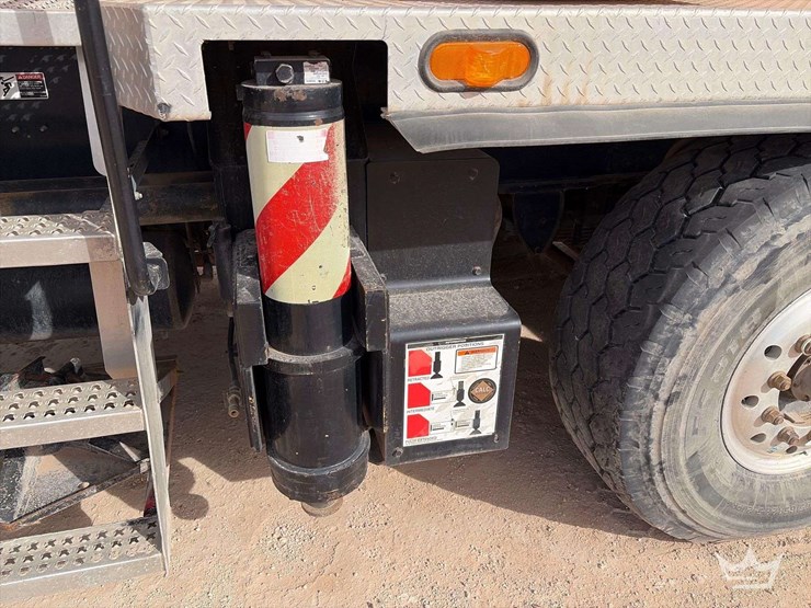 2006-link-belt-htc-8675-image-32