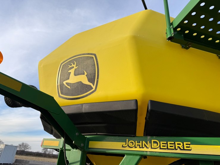 john-deere-1890-image-63