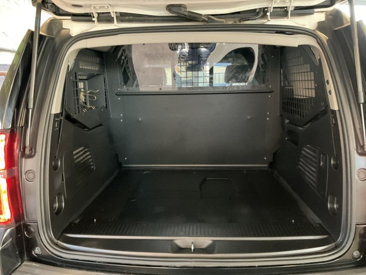 2020-chevrolet-tahoe-image-9