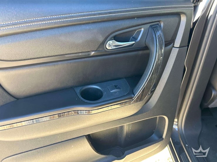 2016-gmc-acadia-image-22