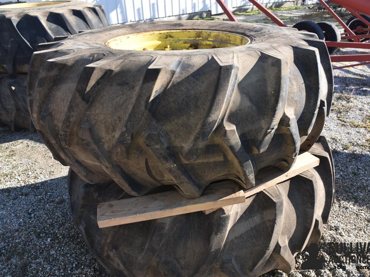 24.5-32-tractor-duals-image-2