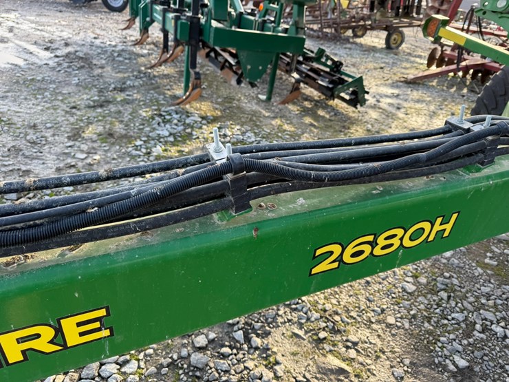 john-deere-2680h-image-37