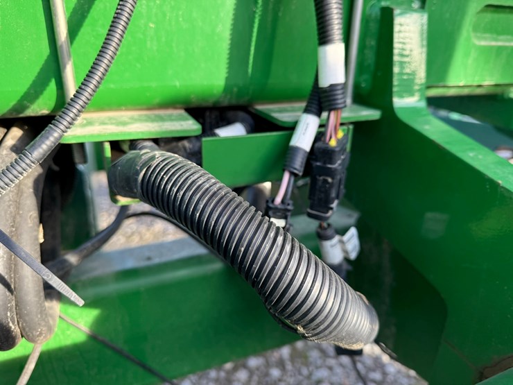 john-deere-2680h-image-12