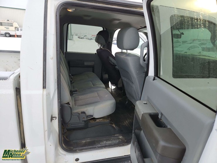 2016-ford-f350-image-12