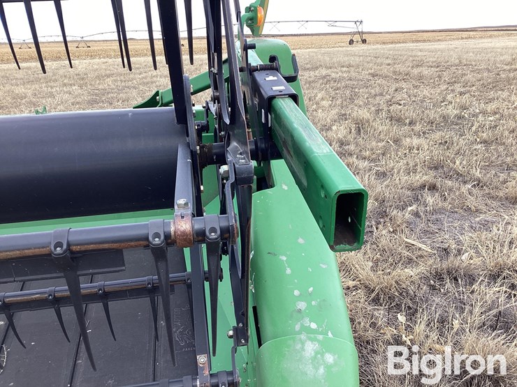 2009-john-deere-630d-image-19