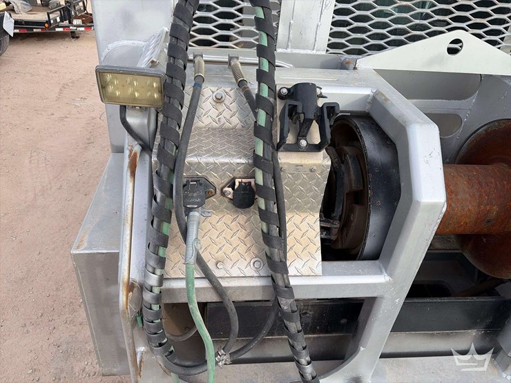 2014-kenworth-t800-image-31