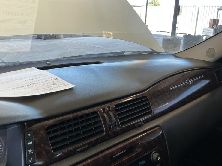 2012-chevrolet-impala-sdn-image-17