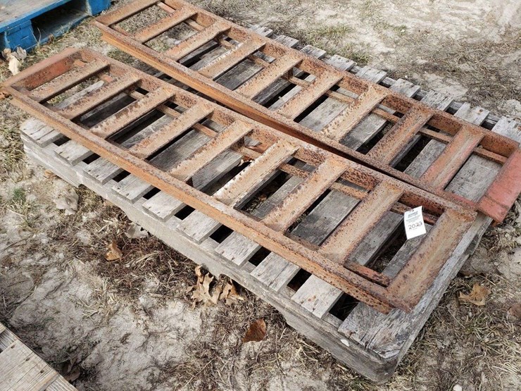 2-metal-trailer-ramps,-14''-w-x-60''-l-image-1