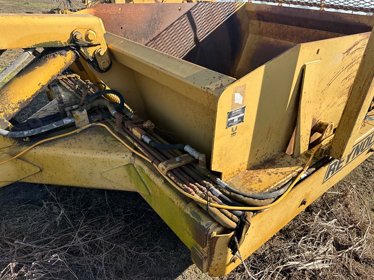 1999-reynolds-10c-image-33