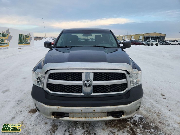 2014-dodge-1500-image-9