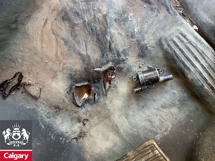 2016-chevrolet-tahoe-image-21