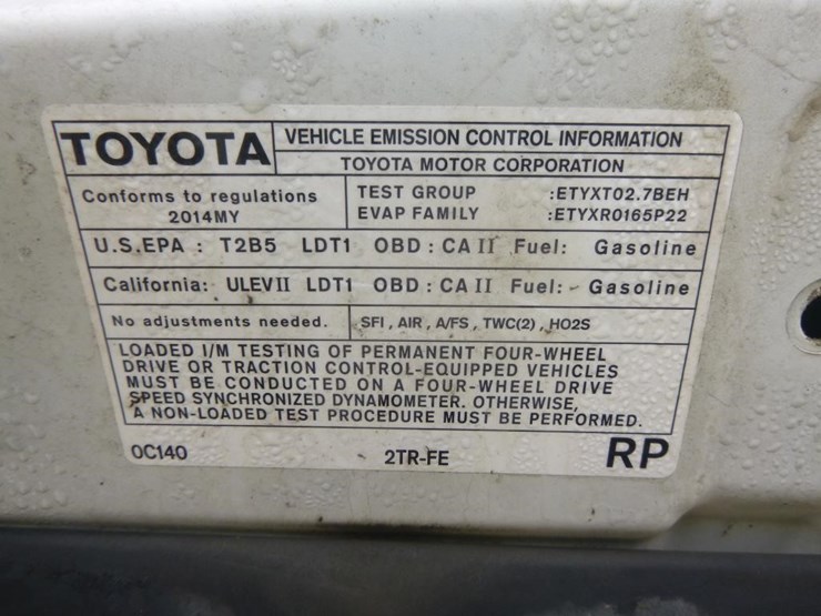 2014-toyota-tacoma-image-18