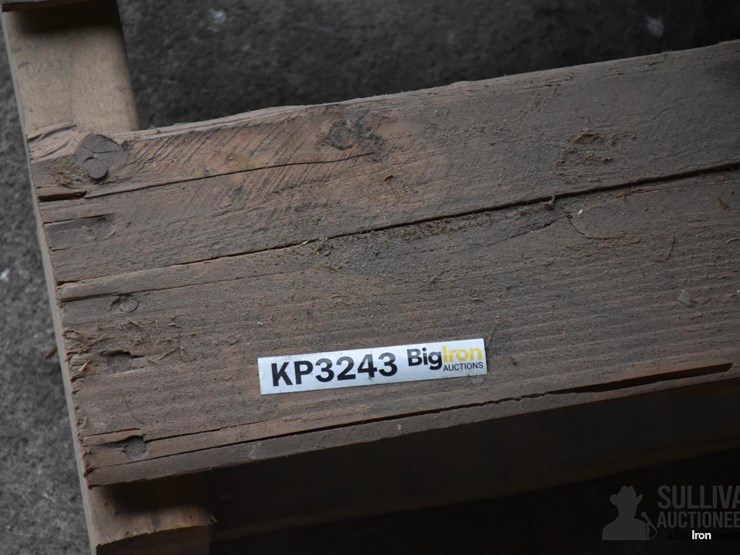 misc.-tires-on-pallet-image-7