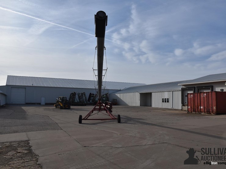 hutchinson-/mayrath-swing-away-auger-image-6