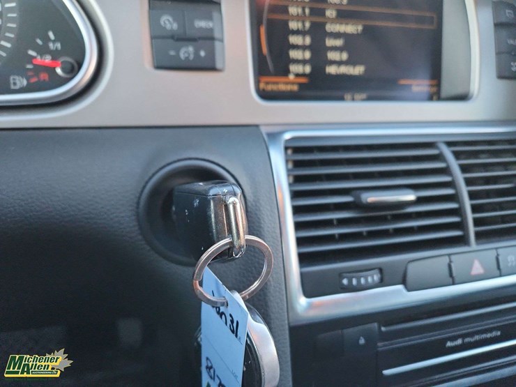 2015-audi-q7-image-24