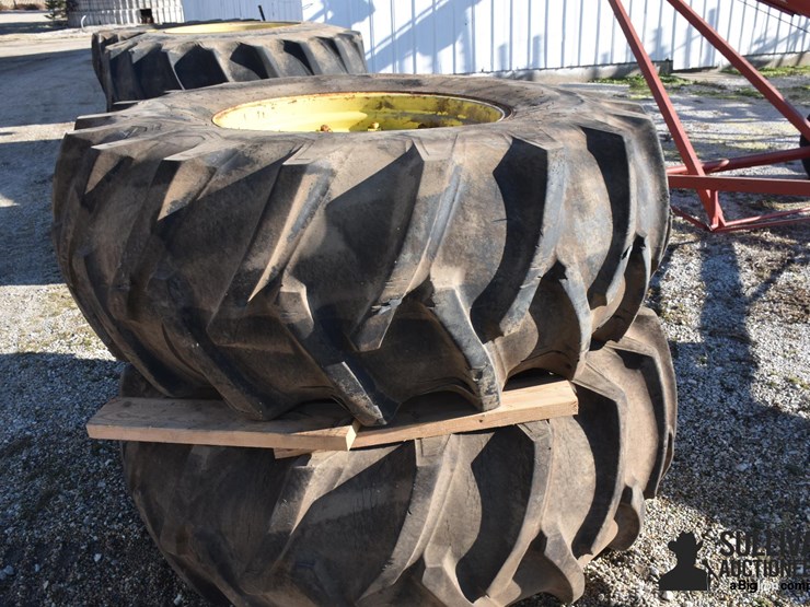 24.5-32-tractor-duals-image-3