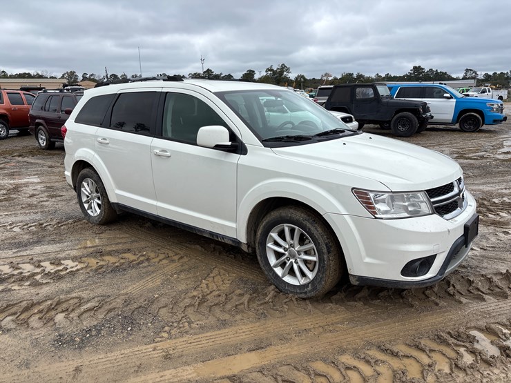 2014-dodge-journey-image-3