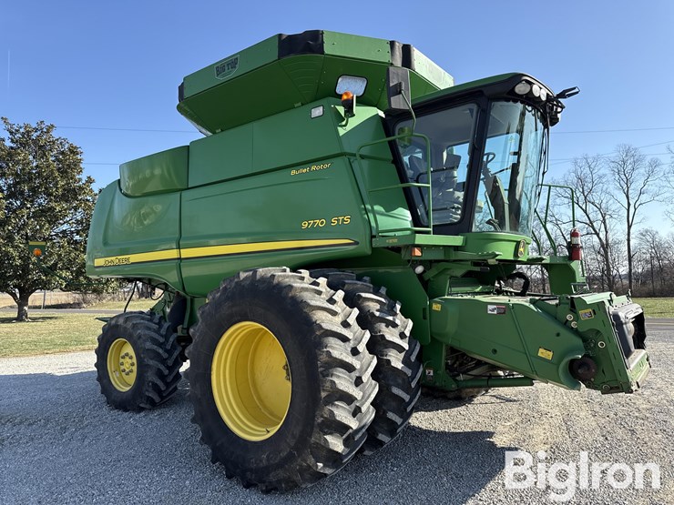 2010-john-deere-9770-sts-image-3