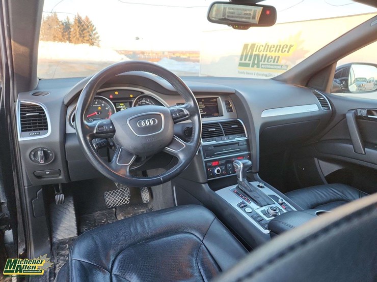 2015-audi-q7-image-18
