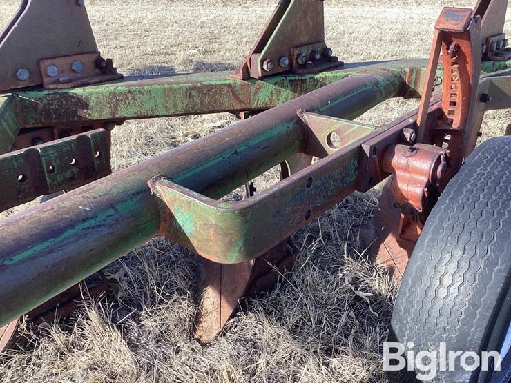 8’-moldboard-plow-image-19