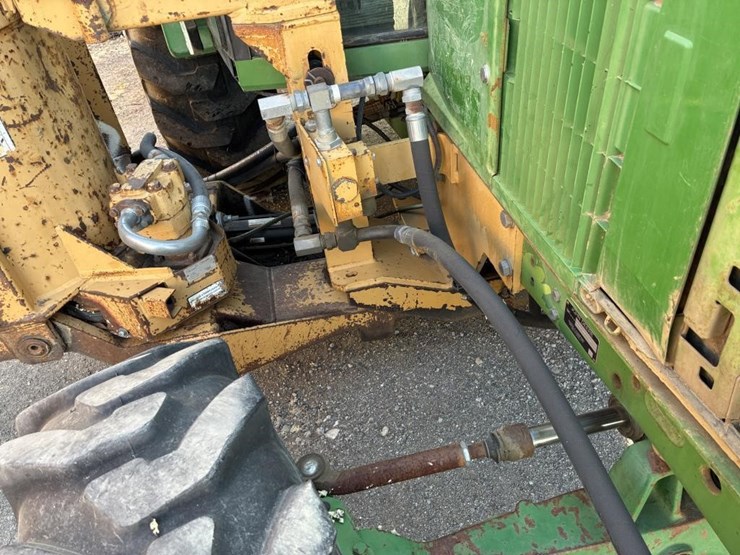 john-deere-6410-image-9