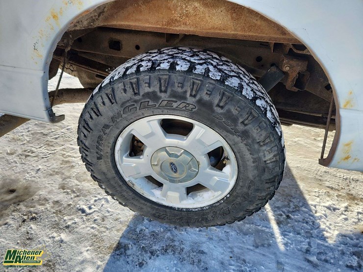 2013-ford-f150-image-12