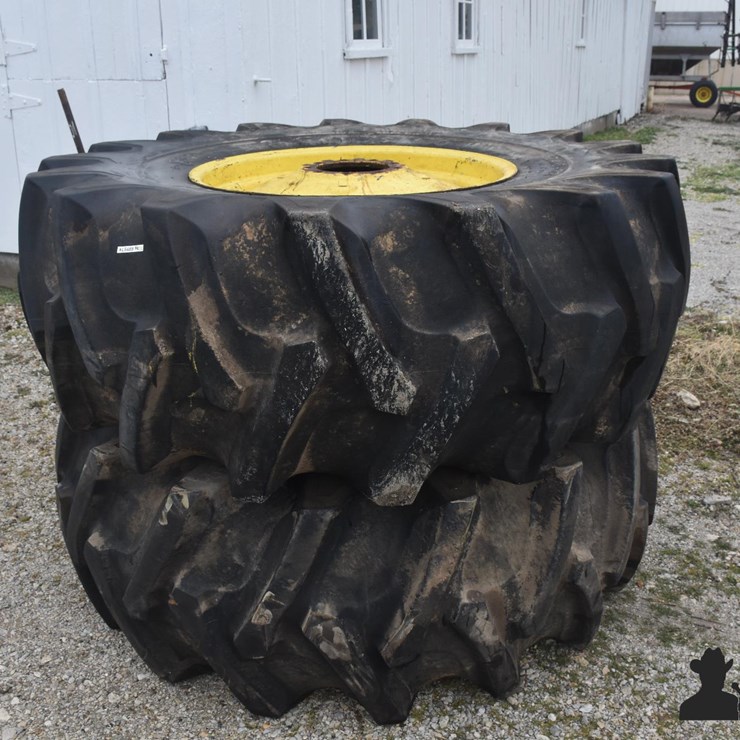 24.5-32 Tractor Duals