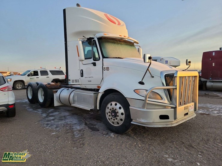 2015-international-prostar-image-2