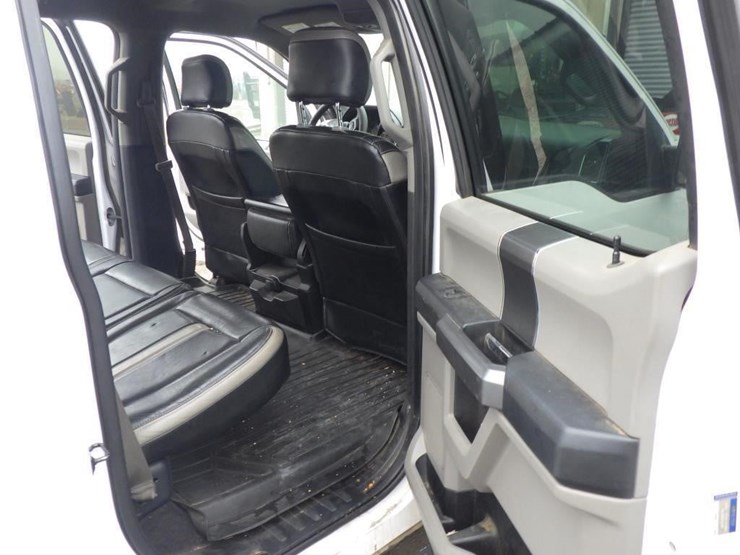 2016-ford-f150-image-8