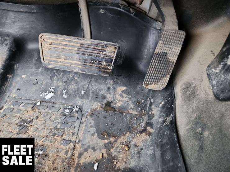 2014-chevrolet-silverado-1500-image-24