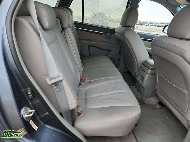 2008-hyundai-santa-fe-image-17