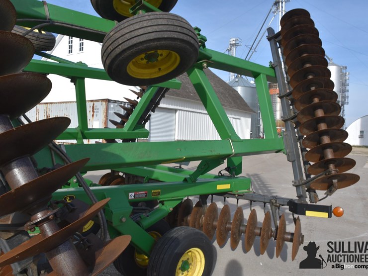 john-deere-637-image-15