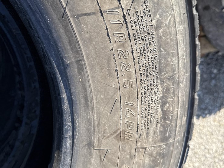 firestone-11r22.5-trailer-tires-image-9